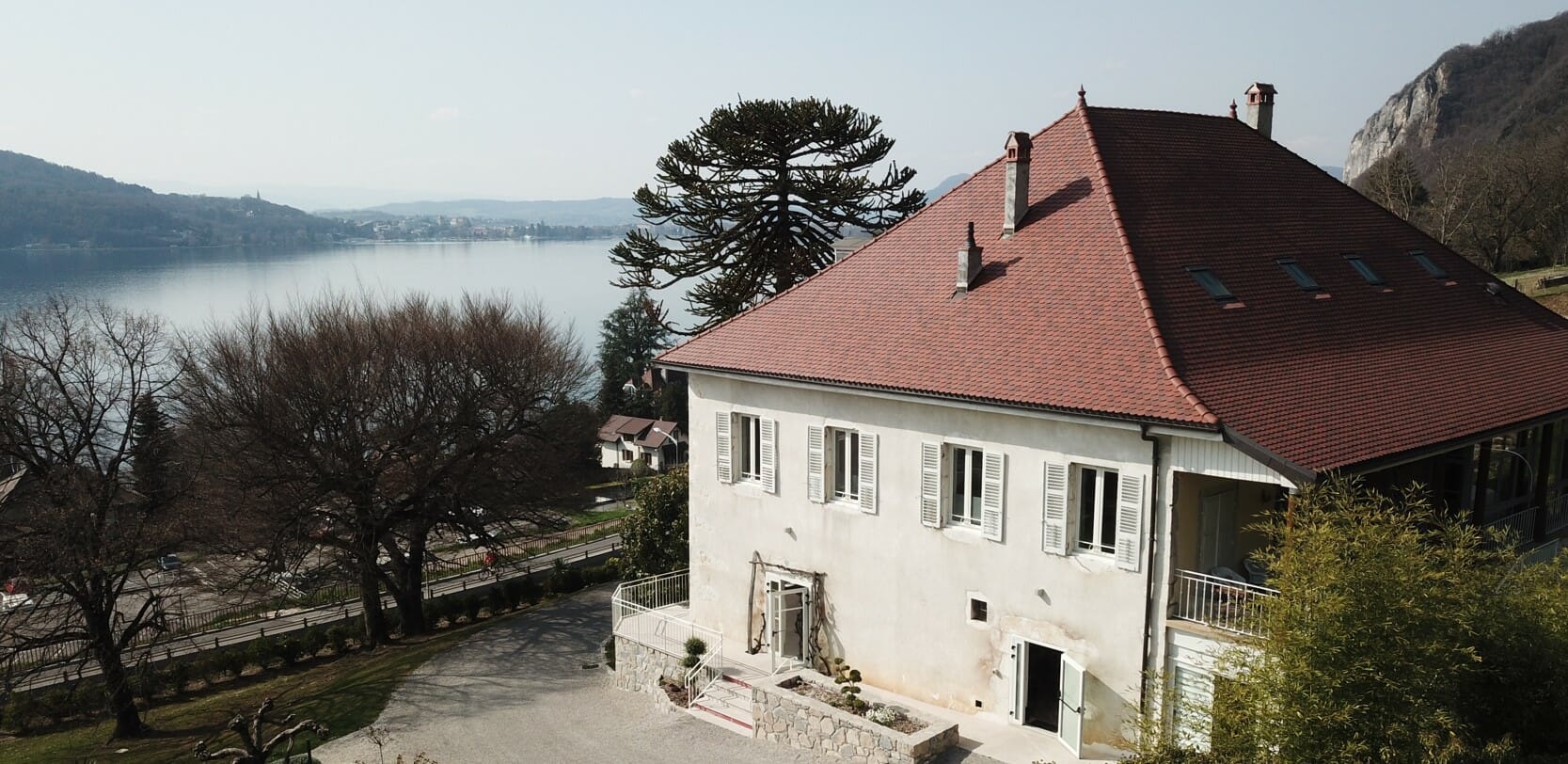 La bâtisse principale du XVIIIᵉ siècle