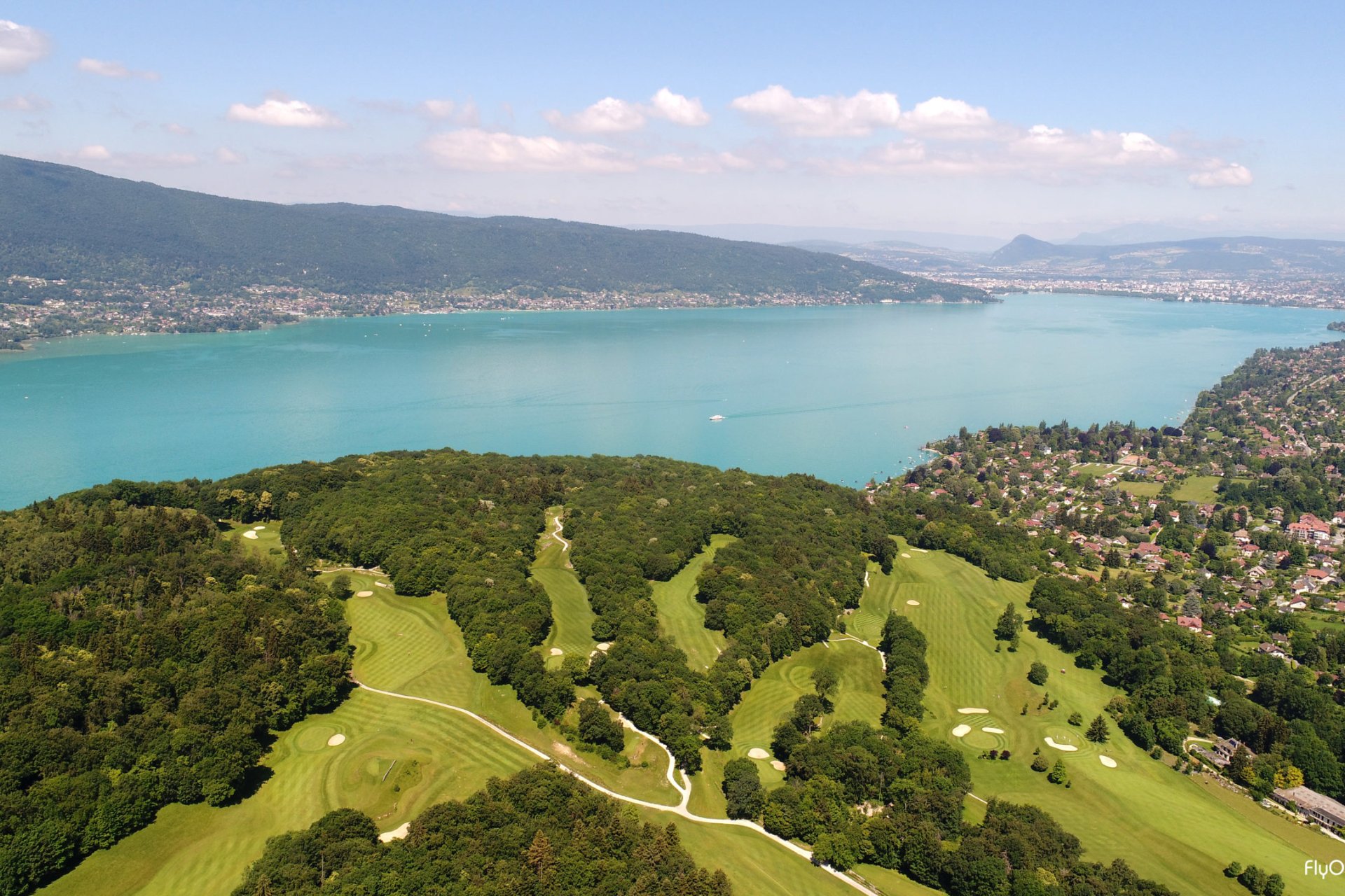 Golf au bord du lac d'Annecy