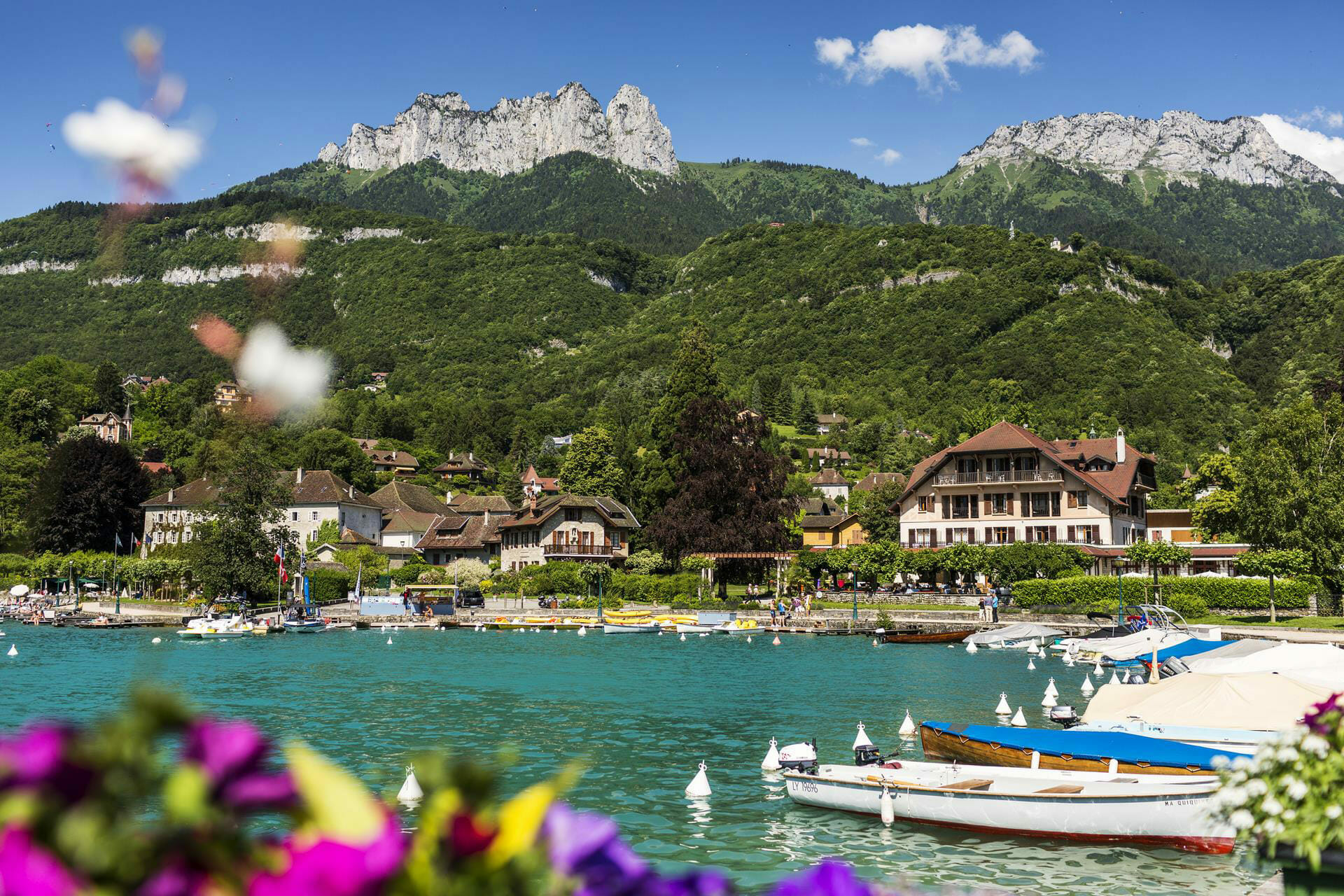 Les montagnes du lac d'Annecy